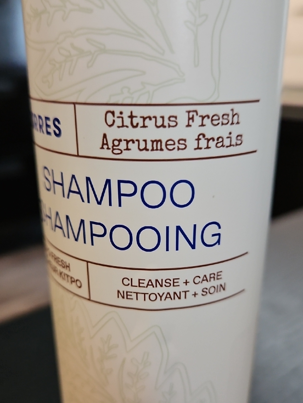 Korres Citrus Fresh Shampoo — White Bottle - Picture 3 of 4